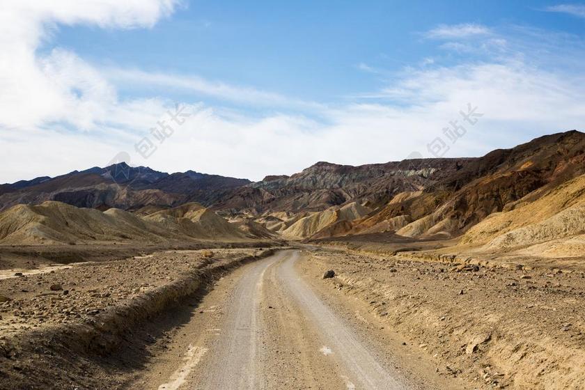 风景 风光 美景 田园 山水 道路 旅途 路途 户外 街道 公路 山 山峰 顶峰 景色 冒险 探险 远足 度假 旅游 休闲 挑战 极限运动 旅行 旅游 行程 度假 休闲 度假 假日 夏日 夏季 热情