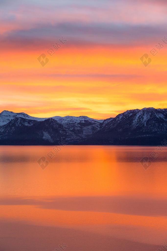 团队 团队建设 队伍 协同 风景 风光 美景 田园 山水 夜晚 晚上 黑夜 黑暗 灯光 霓虹灯 山 山峰 顶峰 景色 爱情 恋爱 恋人 情人 情侣 浪漫 旅行 旅游 行程 度假 休闲 度假 假日 冒险 探险 远足 度假 旅游 休闲 挑战 极限运动 父亲 长辈 父爱 家 家园 家居 故乡 美丽 休闲 冬季 冬天 新年 母亲 母爱 天空 写字 文章 书籍 音乐 音乐会 演唱会 海 海水 大海 自然 环境 可爱的 雨 下雨 惬意 活力 山 山峦 山峰