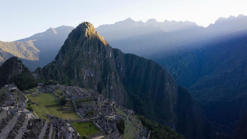 灯光 光线 激光 打火机 美女 丽人 优雅 美丽 漂亮 女孩 女人 女性