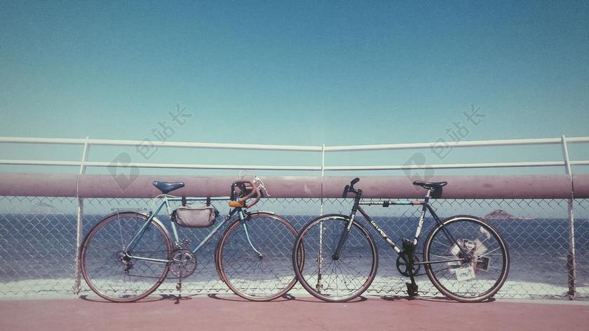 风景 风光 美景 田园 山水 道路 旅途 路途 户外 街道 公路 旅行 旅游 行程 度假 休闲 度假 假日 自行车 骑行 山地车 冒险 天空 沙滩 海滩 海 海水 大海 雨 下雨 惬意