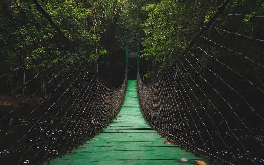 风景 风光 美景 田园 山水 道路 旅途 路途 户外 街道 公路 地球 泥土 草地 操场 墙 围墙 表面 隔阂 背景 灯光 光线 激光 打火机 旅行 旅游 行程 度假 休闲 度假 假日 自然 环境 雨 下雨 惬意