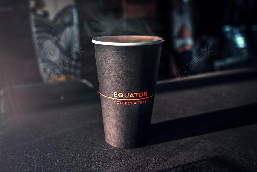 购物 商场 流行 时尚 美丽 商场 店铺 商家 购物 茶 饮茶 茶叶 茶文化 饮料 喝酒 饮水 沙滩 海滩 黑色 暗色 黑白 昏暗