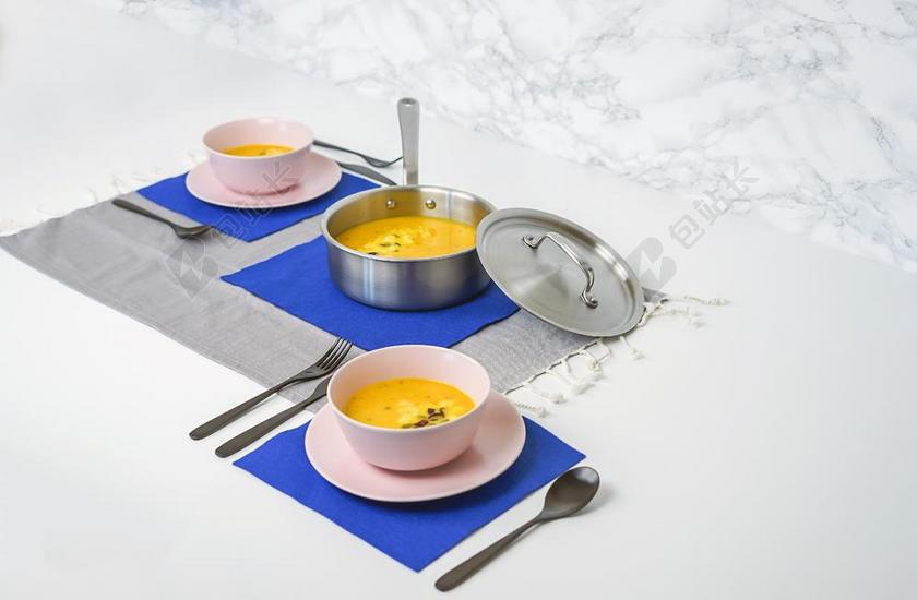 爱情 恋爱 恋人 情人 情侣 浪漫 美食 食品 餐饮 晚餐 宴会 饮料 喝酒 饮水