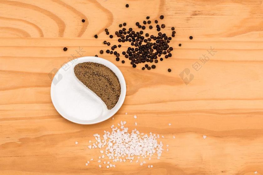 胡椒 花椒粒 盐 香料 调料 烹饪 厨房 制备 美食 食谱