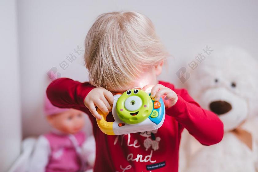 人 婴儿 金发女郎 相机 儿童 颜色 多彩 乐趣 女孩
