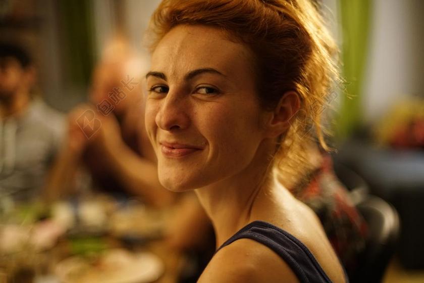 妇女 美丽 笑 人类 模型 曝光 肖像 联系人 脸上