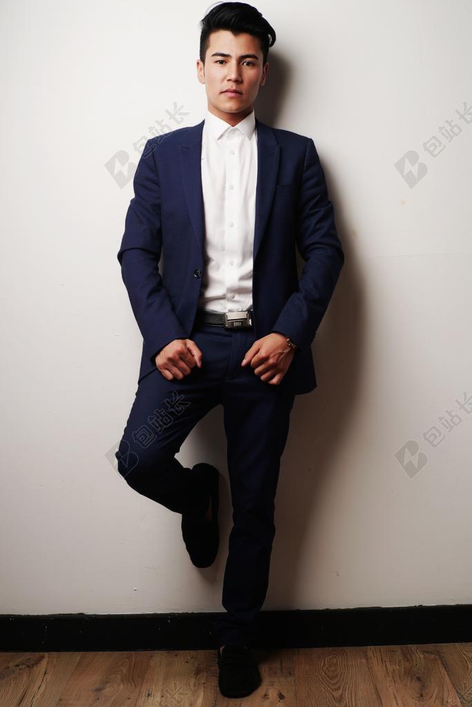 西装 模型 商人 企业 英俊 肖像 成人 家伙 优雅
