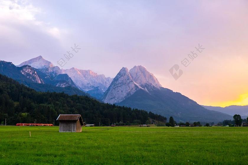 楚格峰 巴伐利亚 山 黄昏 德国 景观 阿尔卑斯山 旅行