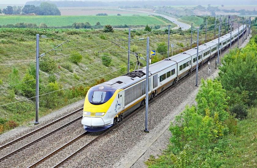 EUROSTARZUG 巴黎伦敦 在加莱 快速跟踪 特快列车