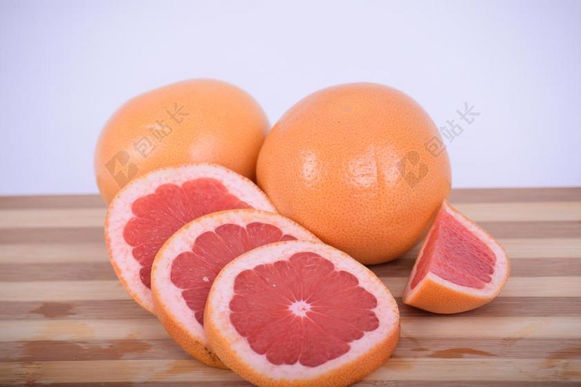 柚子 红葡萄柚 柑橘 亚热带水果 食物对我的健康