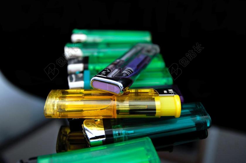 打火机 丰富多彩 颜色 火焰 气体 气轻 点烟器 火 绿色