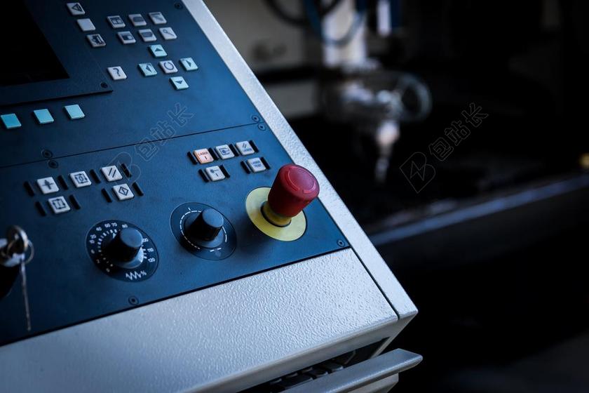 激光 切割 机 血浆 技术 凯尔采 理工大学 建筑 体系结构