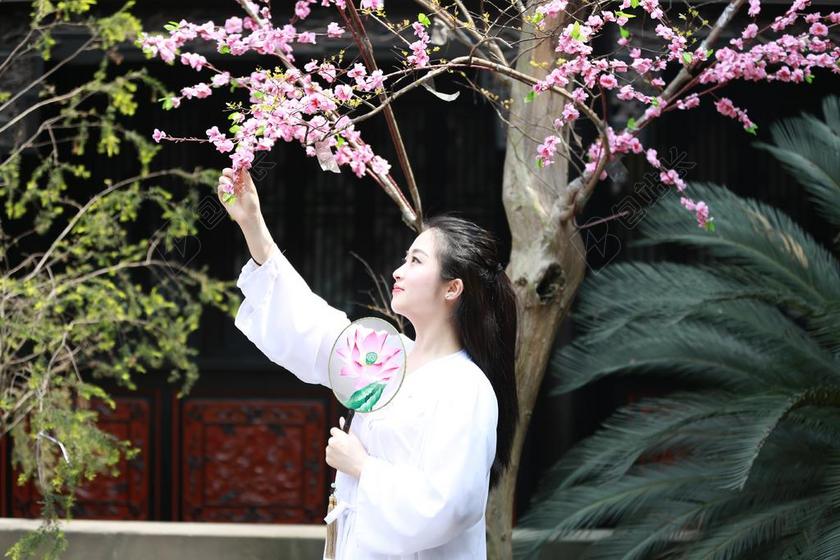 古装 少女 中国