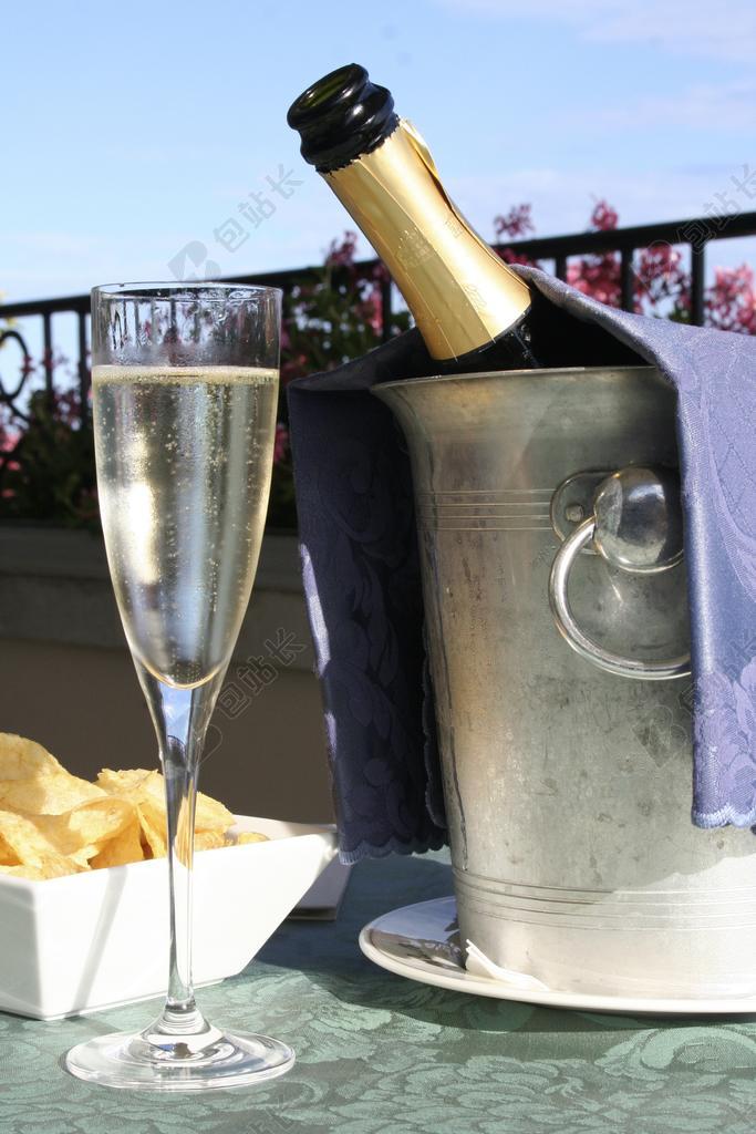 香槟 玻璃 玻璃 薯片 庆典 喝 酒精 葡萄酒 饮料 庆祝