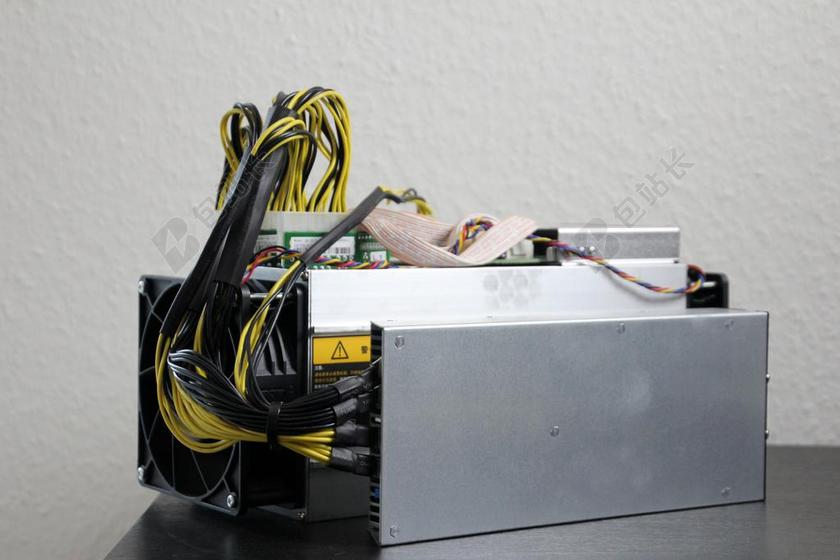 比特币 矿工 矿机 硬件 地雷 加密的 黄金 现金及现金等价物