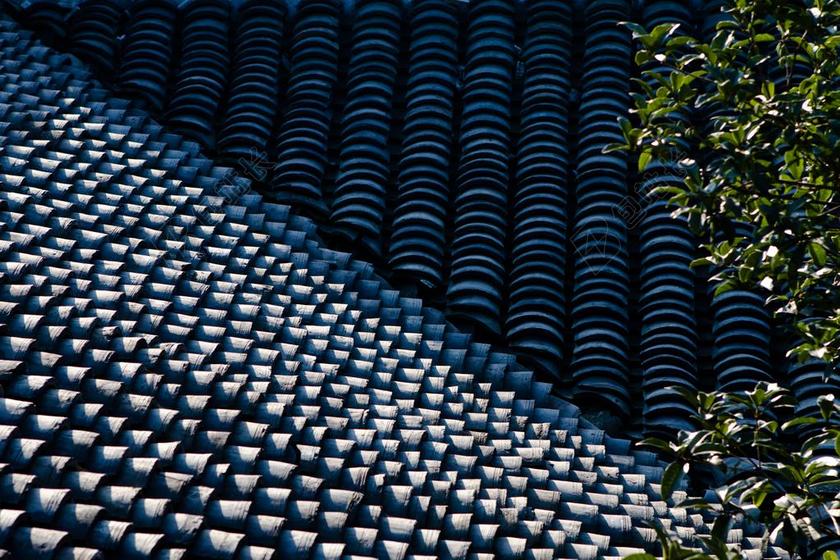 屋顶纹理瓦片光影背景图片