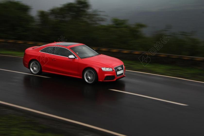 奥迪 车 议案 行动 交通 驾驶 家庭 旅行 车道 雨