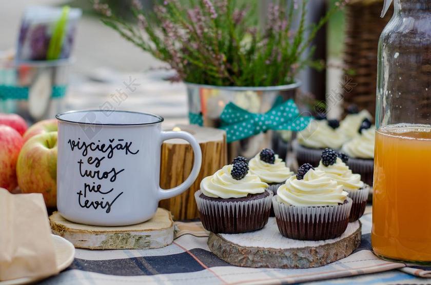 野餐 蛋糕 甜 夏天 吃 好吃 篮 浪漫 小吃 美味