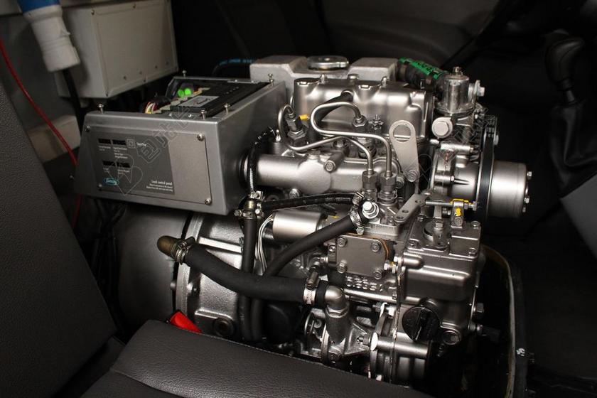 发动机 关闭 引擎