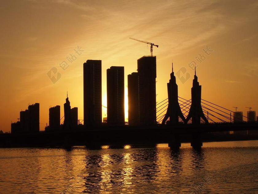 夕阳 傍晚 运河 逆光 京杭大运河