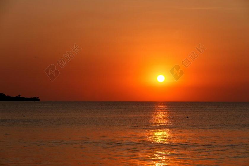 日落 海 红色 ABENDSTIMMUNG 海边 太阳 镜像