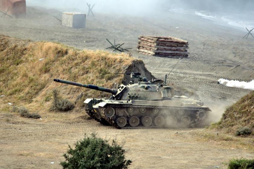 士兵 钻头 坦克 战斗 武器 军队