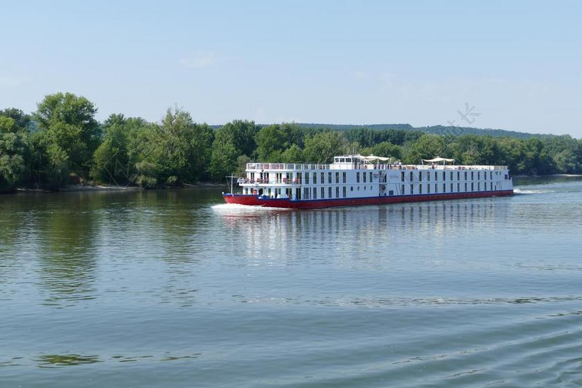 多瑙河 河 匈牙利 长江游轮 银行 森林 多瑙河地区 景观