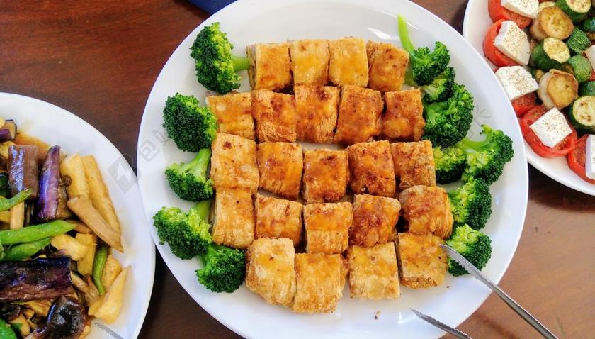 請客菜 炸豆包 綠花椰