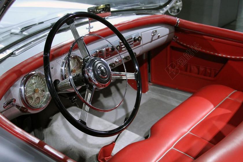 汽车内饰 方向盘 仪表盘 酿酒 彼得森汽车博物馆 洛杉矶