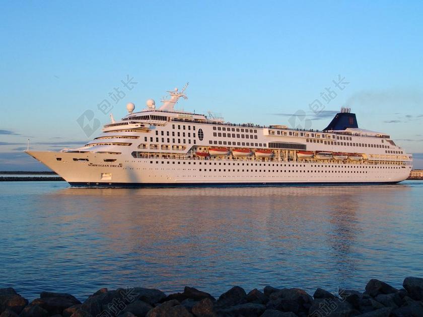 旅游清新海上航行背景图片