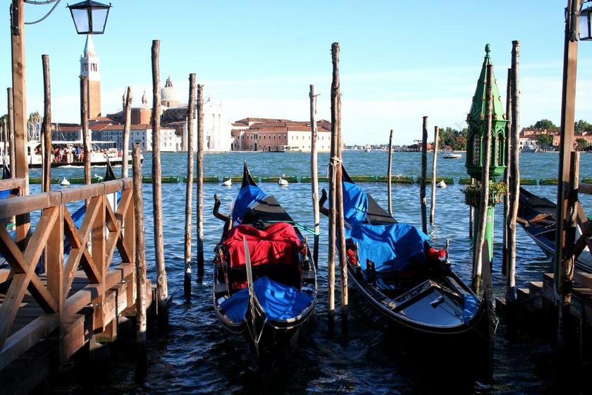 意大利威尼斯 吊船 灯 坞站 京杭大运河 意大利 旅行 运河