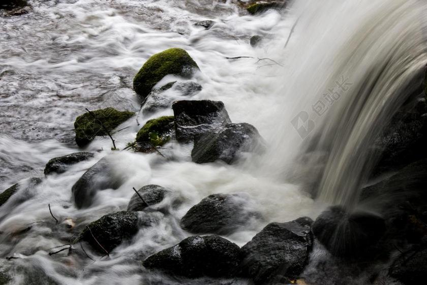 瀑布 湖 水 性质 溅 景观 湿 岩 池塘 浪漫 银行