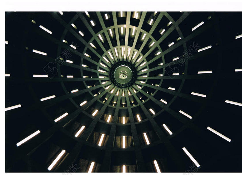 黑色建筑宁静环形的屋顶背景图片