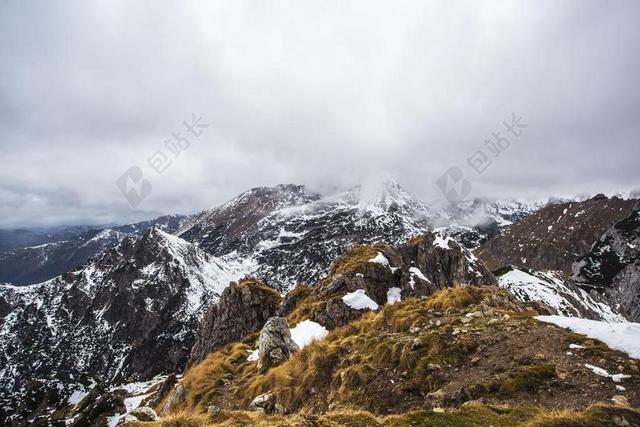 自然景观雪山岩石地貌旅游探险背景图片