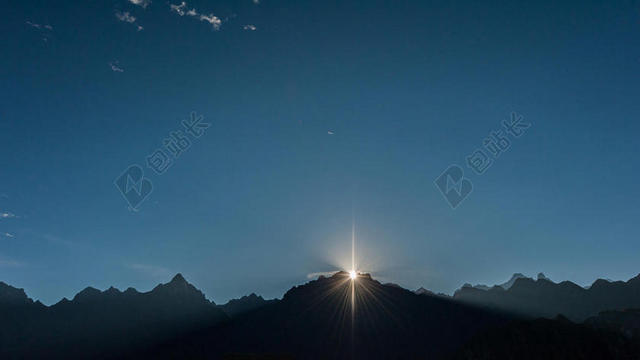 云 - 黎明 - 黄昏 - 雾 - 景观 - 日落 - 光 - 风景 - 山 - 天空