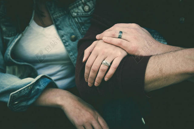 夫妇男人女人情侣手背景图片