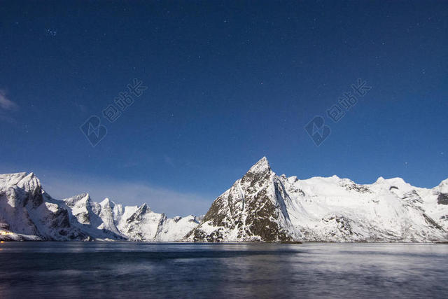 加拿大人 - 落基山脉 - 湖 - 景观 - 山 - 风景 - 山 - 大海