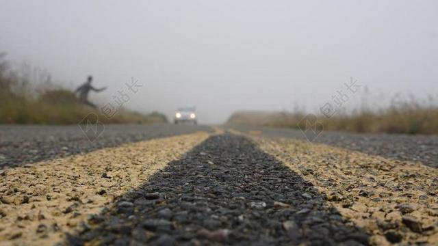 意外 - 危险 - 危险的 - 搭便車 - 路 - 道路