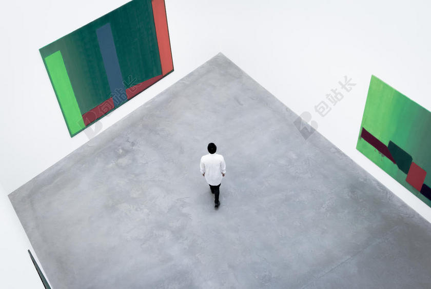 白色室内简约简单空旷设计背景图片