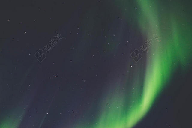 夜晚星空星海自然景观极光背景图片