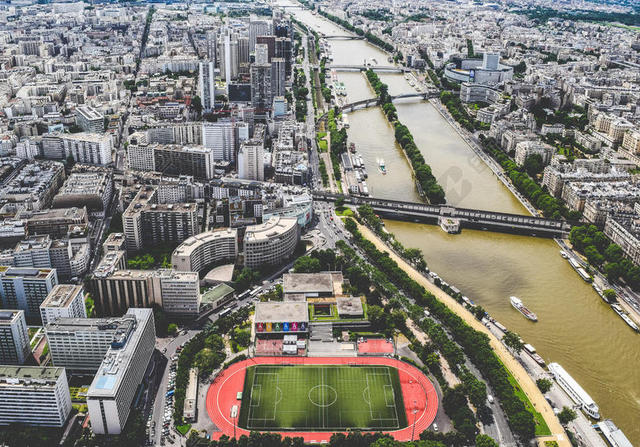 现代城市建筑居民楼商业区背景图片