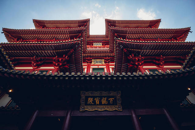 红色广告时尚简约亚洲建筑物背景图片