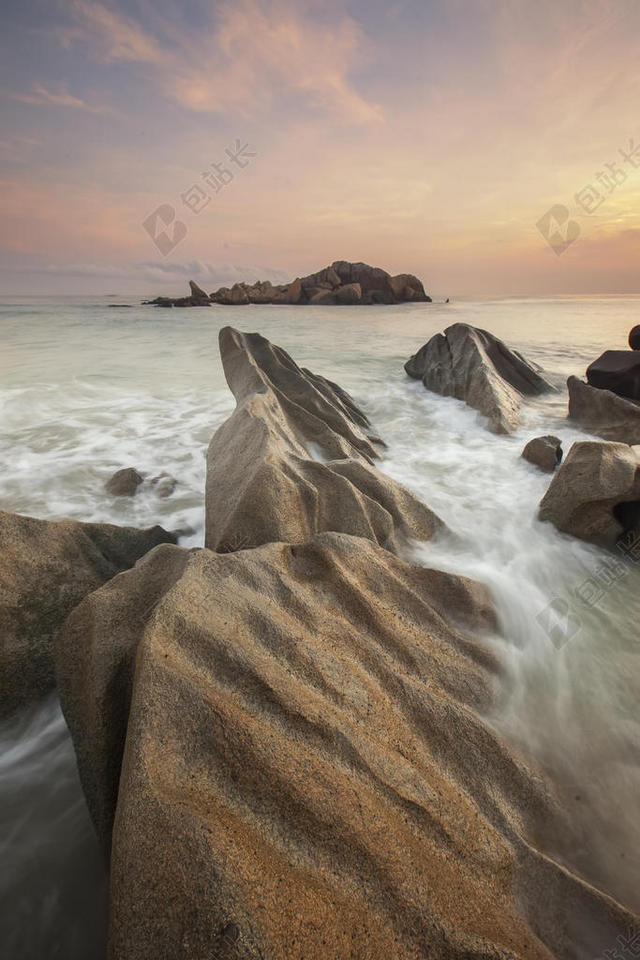 海滩 - 流 - 形成 - 自然 - 岩石 - 山 - 沙滩 - 天空