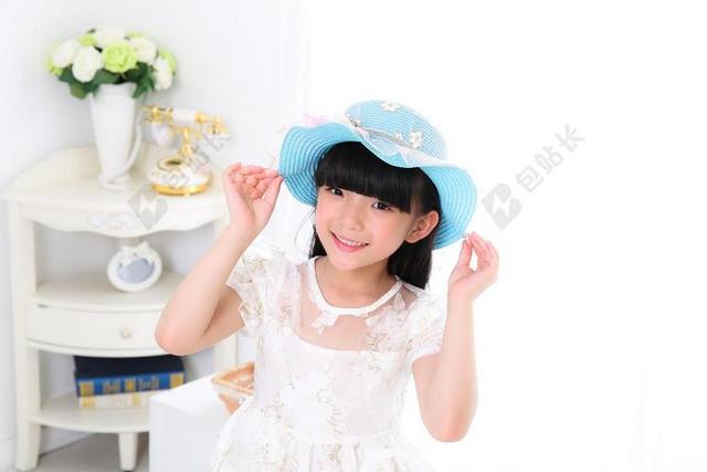 儿童 女孩 肖像 写真 白色礼服 帽子 投标 亚洲