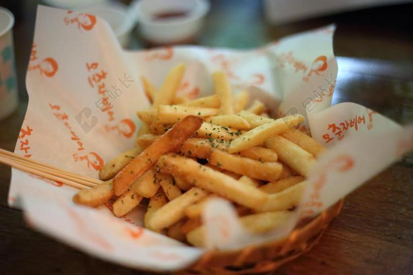 葡萄酒配菜 法式炸薯条 希望之家 小吃 南斯拉夫联盟共和国