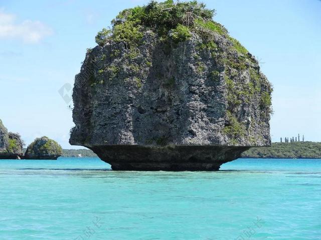 新喀里多尼亚 岩 海洋 天空 皮埃尔 · 岛 泻湖 蓝色