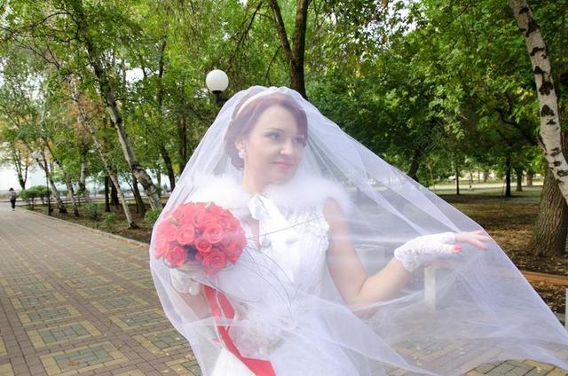 人唯美美丽的婚纱新娘背景图片