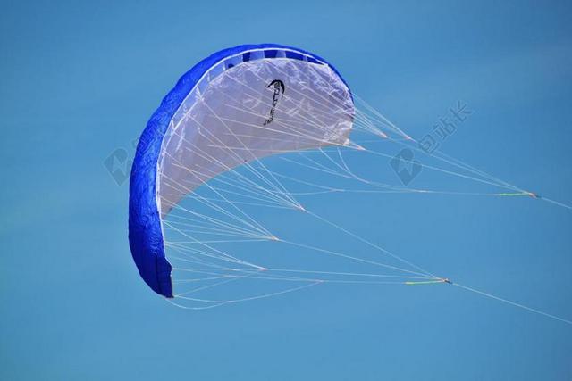 滑翔伞 航空体育 飞 体育 天空 蓝色 浮动帆船 滑动滑翔