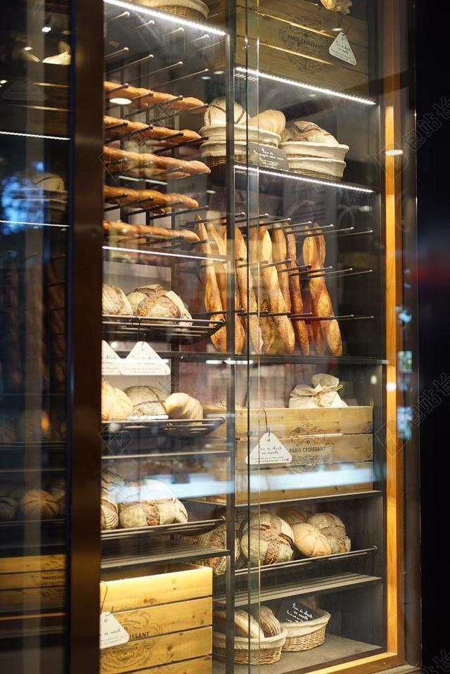 面包店 陈列柜 玻璃 显示 饰品 面包 糖果 烘烤 法式面包