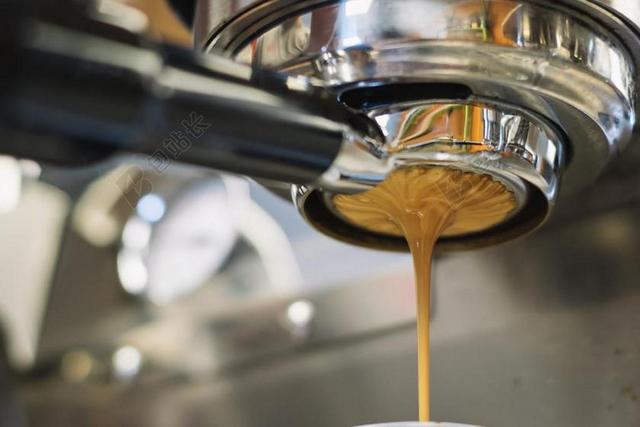 咖啡 机 PORTAFILTER 酿造 新鲜 浓咖啡 喝